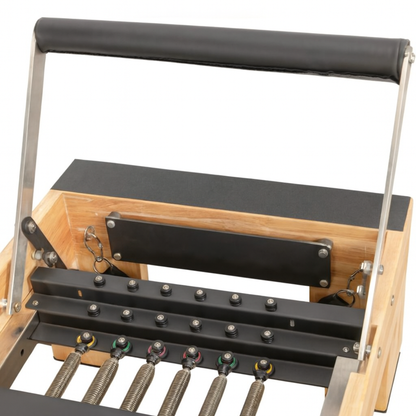 Reformer avec tour en bois